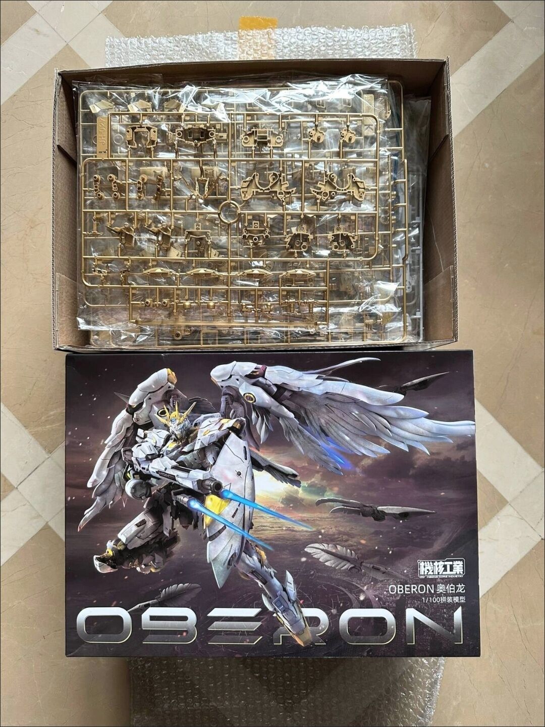 Mecha Core Industry Dostępne O – Model Kit Oberon recenzja i cena